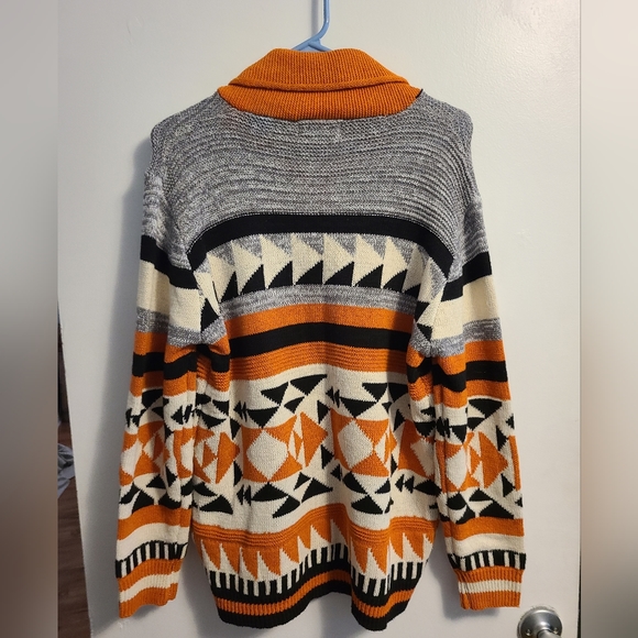 Aztec Zip Sweater Cardigan Medium - Picture 4 of 15